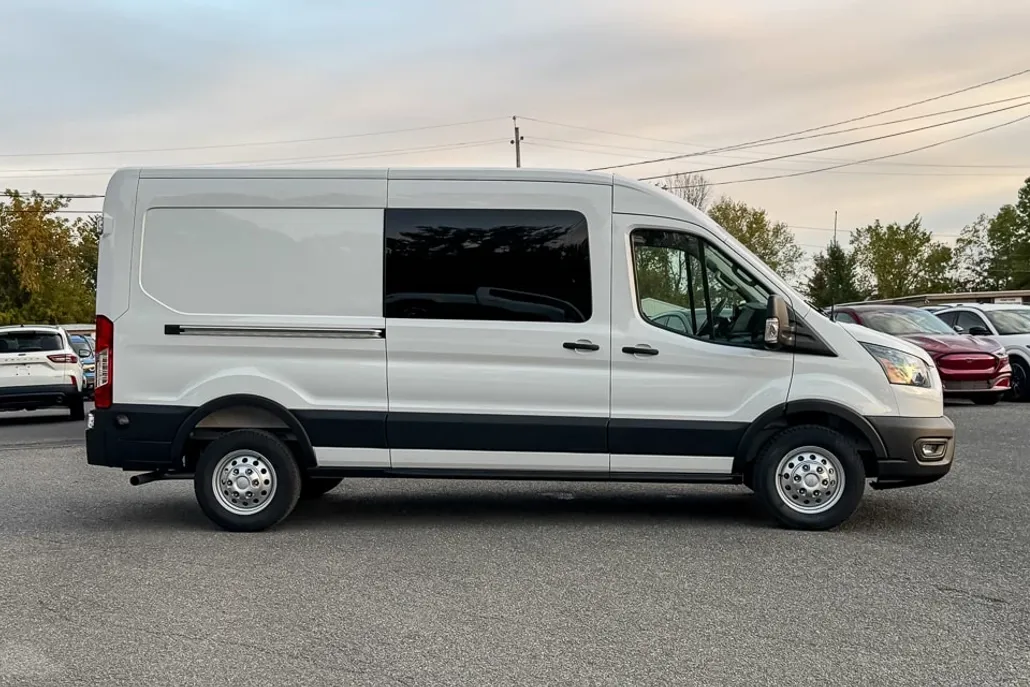 2025 Ford Transit photo 1