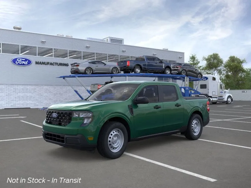 2025 Ford Maverick XL photo 1