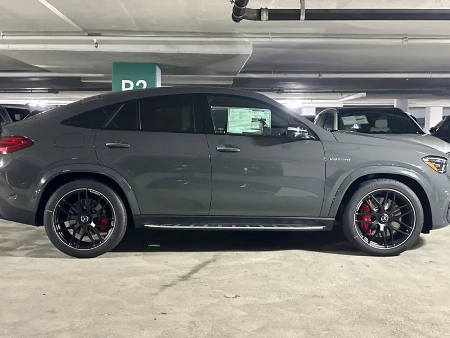 2026 Mercedes Benz GLE AMG 63 S photo 1