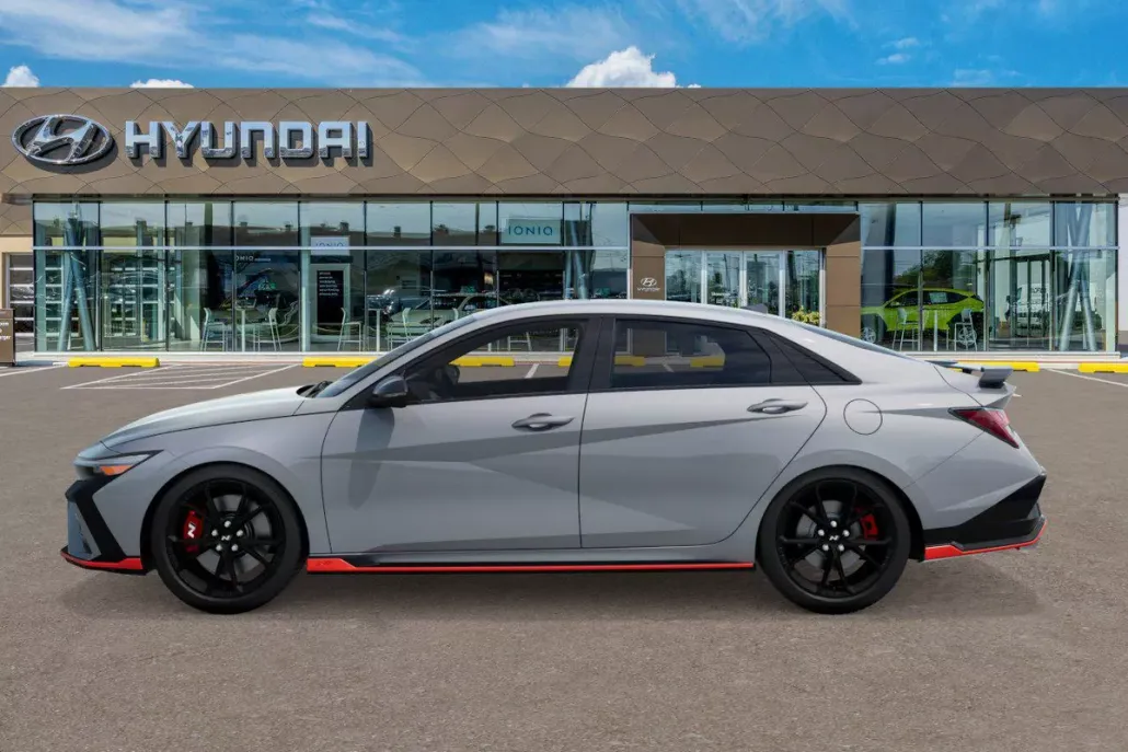 2025 Hyundai Elantra N photo 1