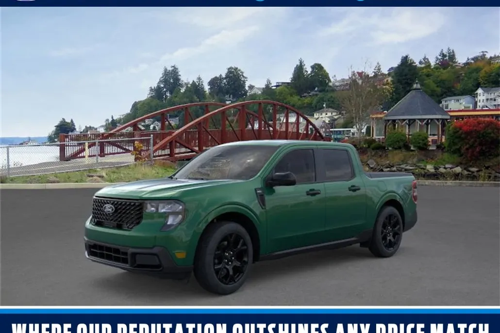 2025 Ford Maverick XLT photo 1