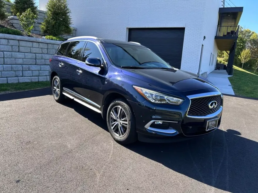 2016 Infiniti QX60 Base photo 1