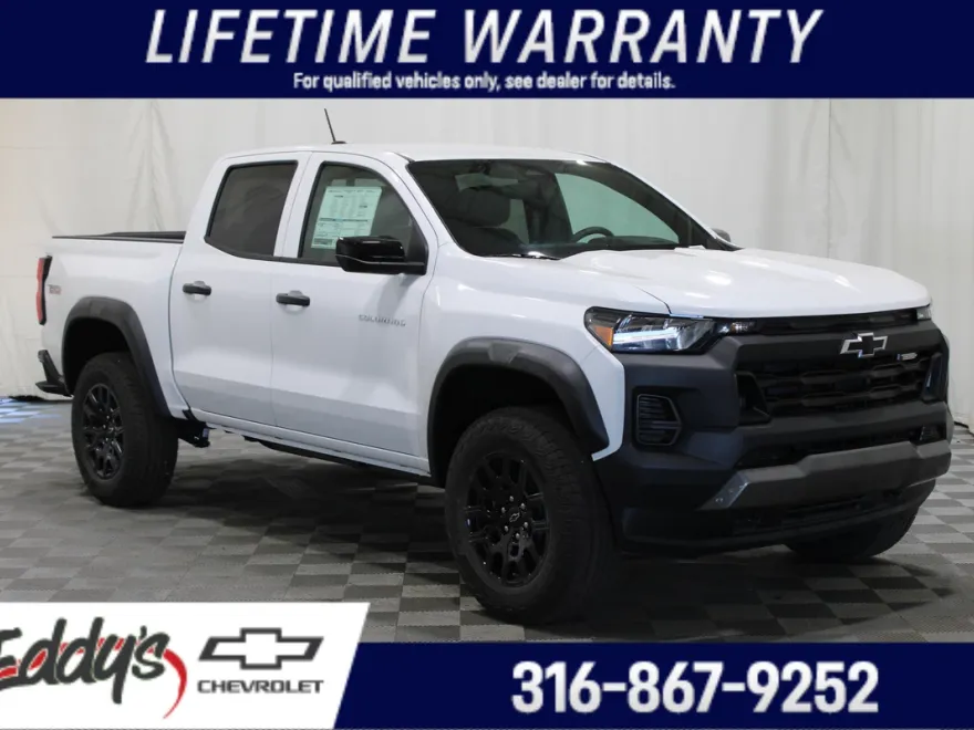 2026 Chevrolet Colorado Trail Boss photo 1