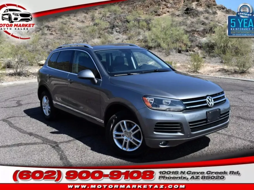 2014 Volkswagen Touareg Sport photo 1