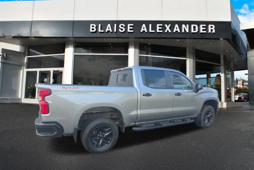 2023 Chevrolet Silverado 1500 LT Trail Boss photo 1