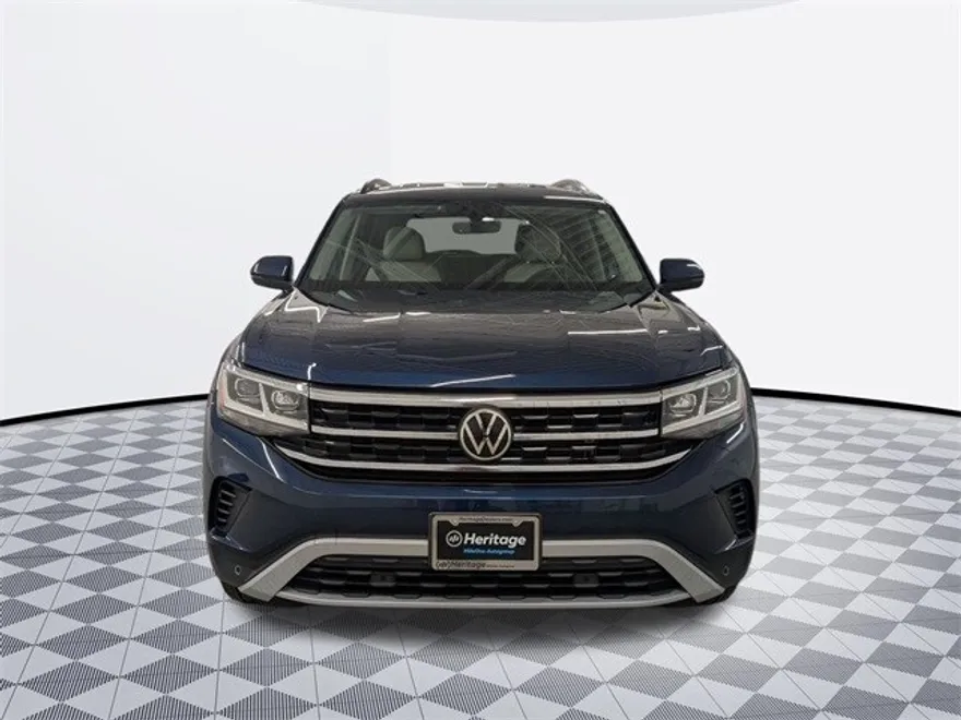 2022 Volkswagen Atlas SE Technology photo 1