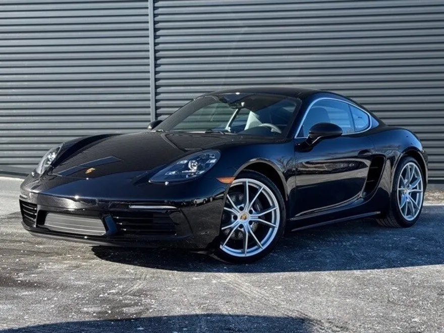 2025 Porsche Cayman photo 1