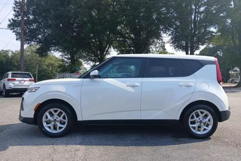 2021 Kia Soul LX S X-Line photo 1