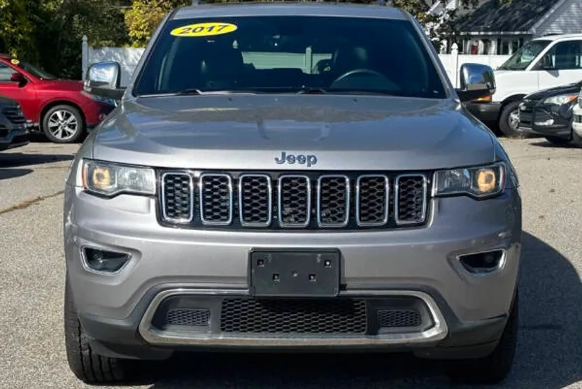 2017 Jeep Grand Cherokee Limited photo 1