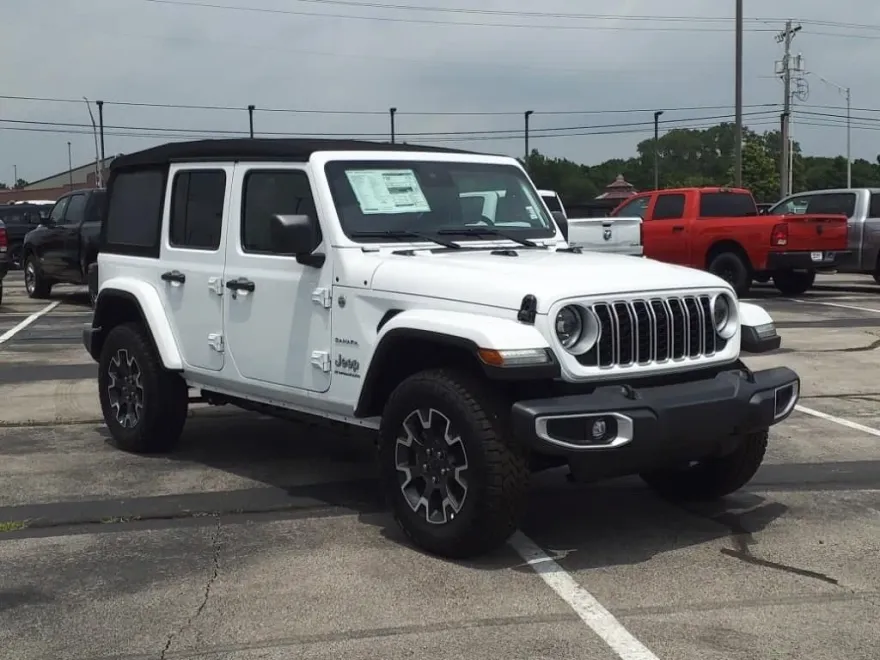 2024 Jeep Wrangler Sahara photo 1