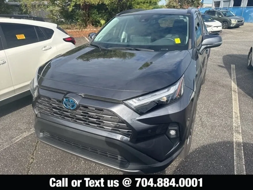2023 Toyota RAV4 Hybrid Limited photo 1