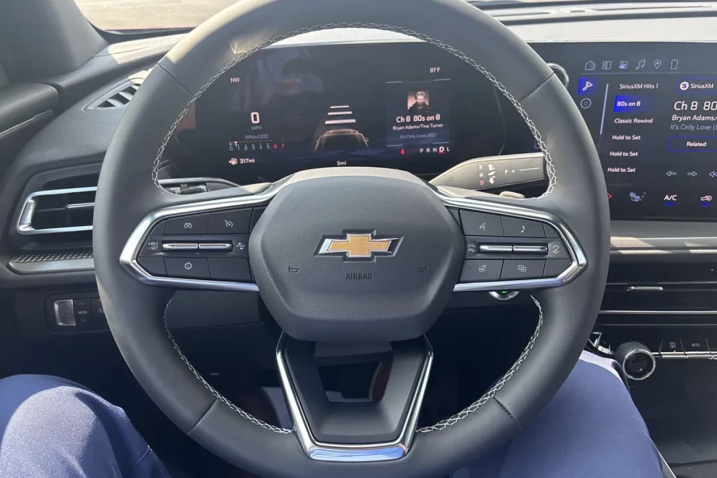2026 Chevrolet Traverse photo 1