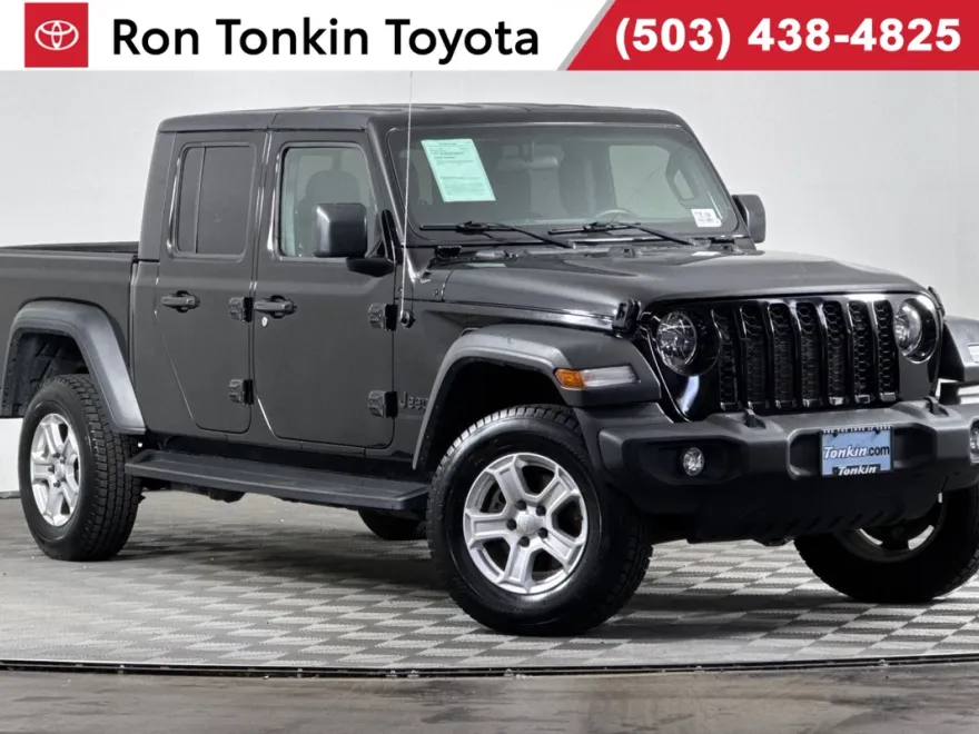 2020 Jeep Gladiator Sport photo 1