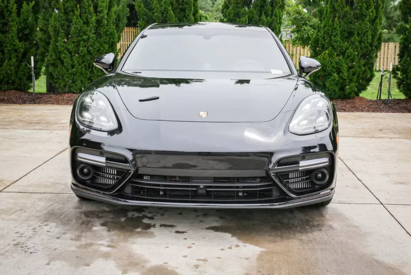 2019 Porsche Panamera Turbo S E-Hybrid photo 1