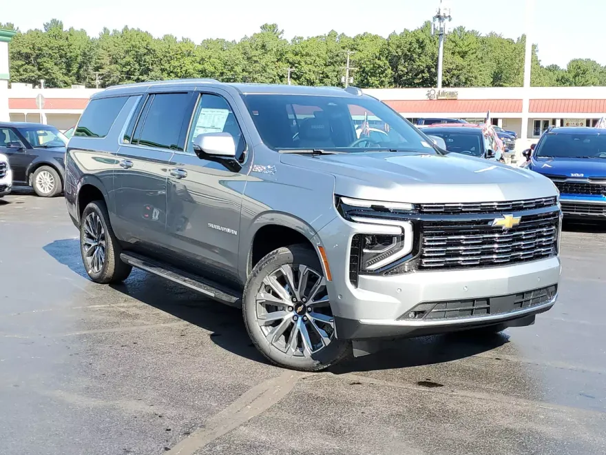 2026 Chevrolet Suburban High Country photo 1