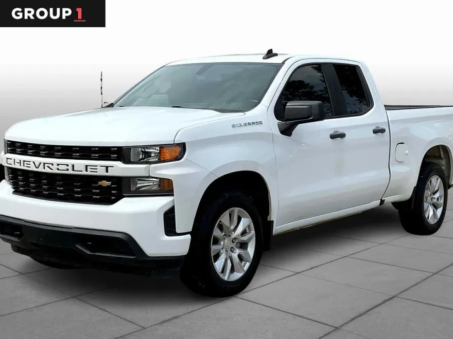 2021 Chevrolet Silverado 1500 Custom photo 1
