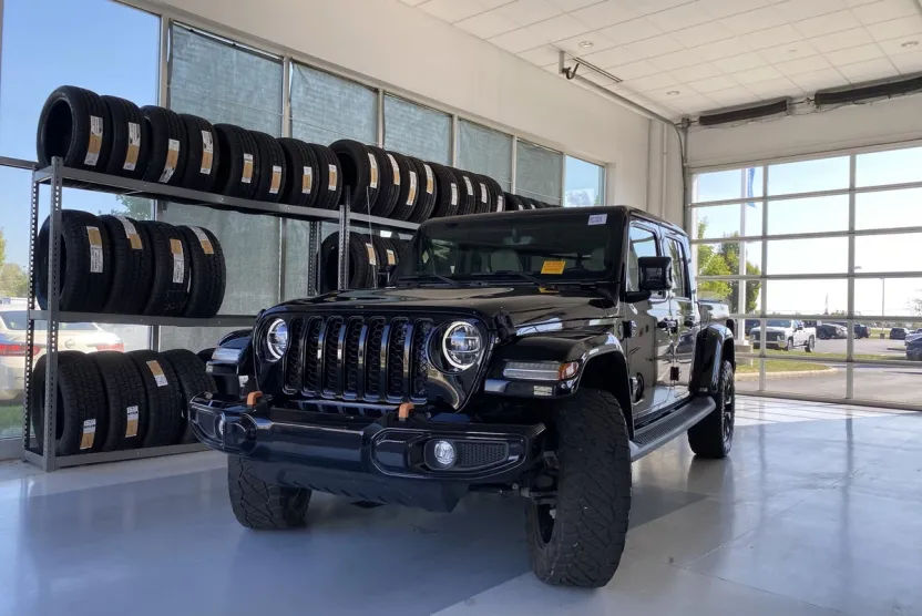 2022 Jeep Gladiator High Altitude photo 1