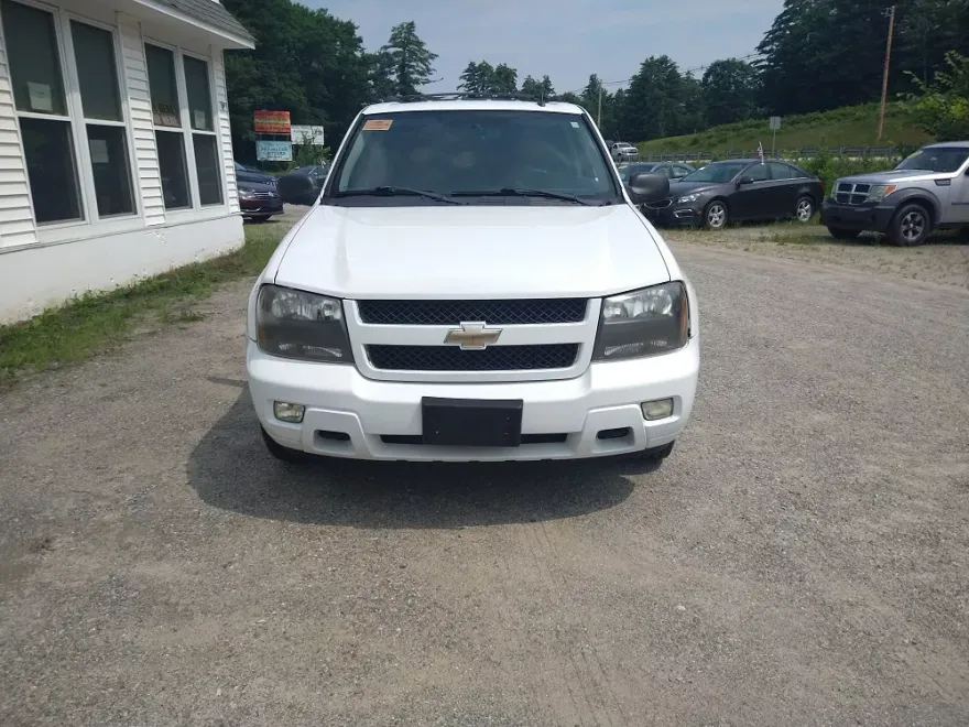 2009 Chevrolet Trailblazer LT photo 1