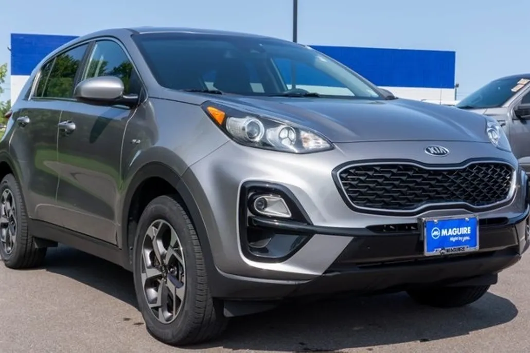 2020 Kia Sportage LX photo 1