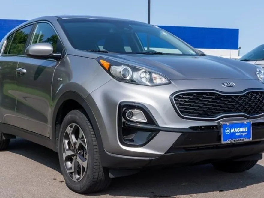 2020 Kia Sportage LX photo 1