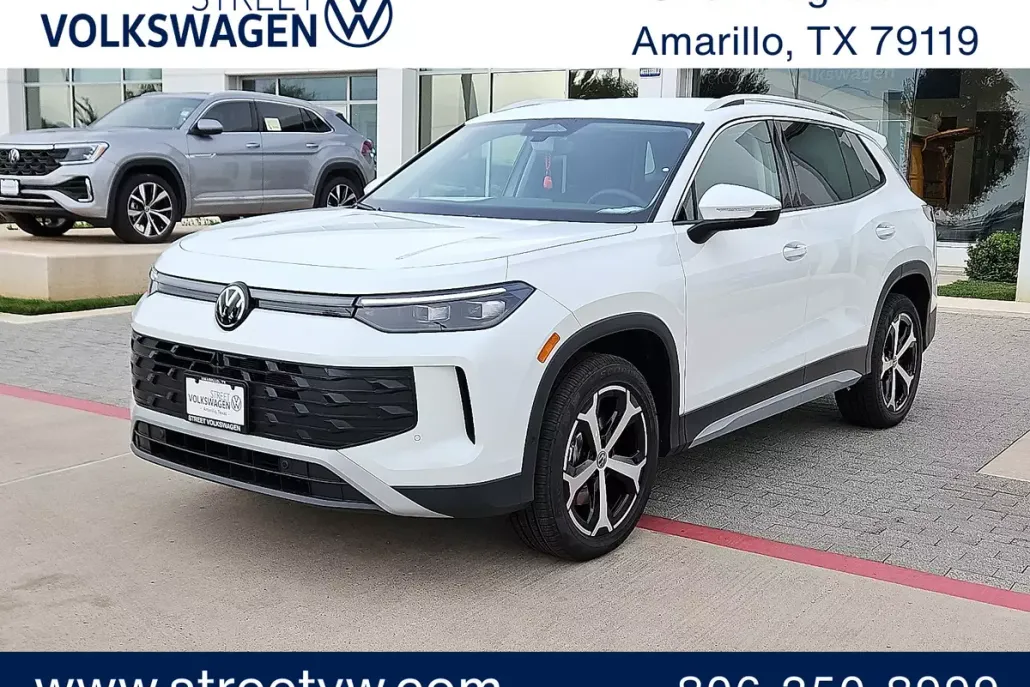 2025 Volkswagen Tiguan SE photo 1