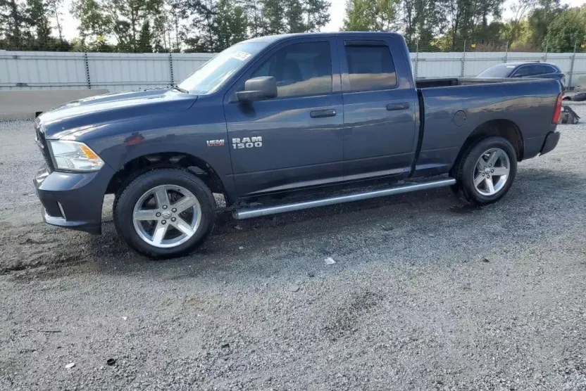 2013 Ram 1500 Express photo 1