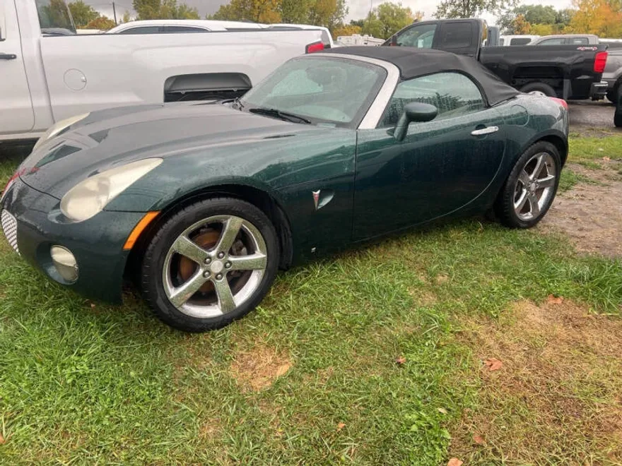 2008 Pontiac Solstice CV photo 1