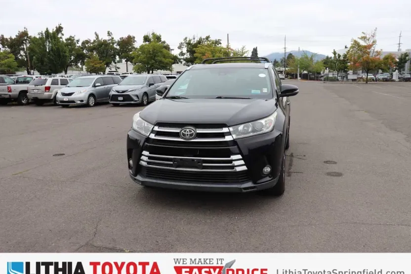 2017 Toyota Highlander Limited Platinum photo 1