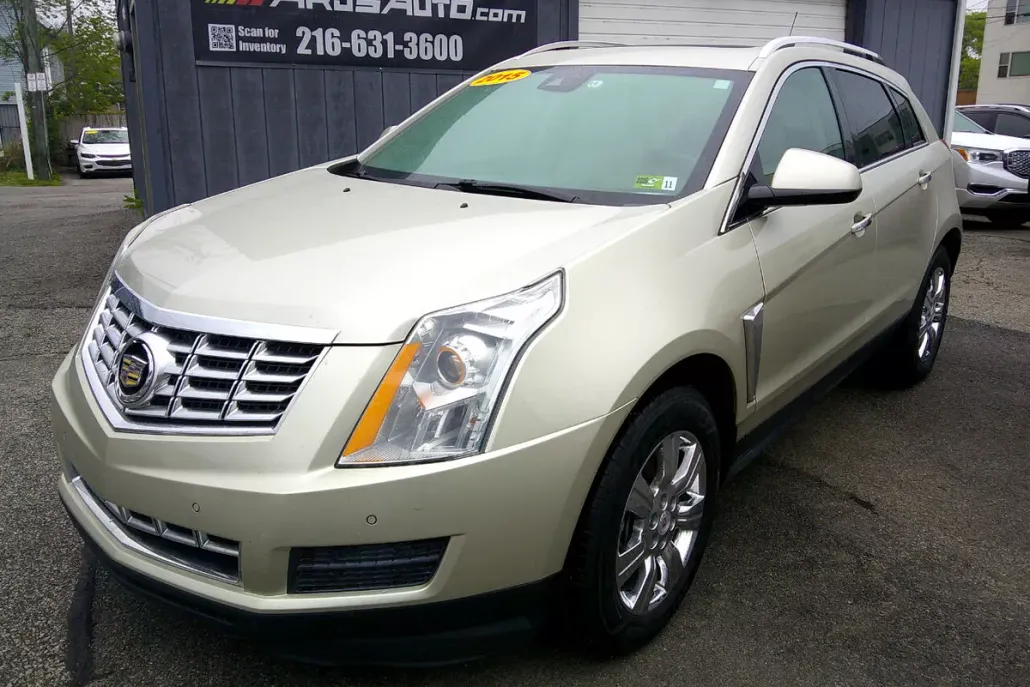 2015 Cadillac SRX Luxury photo 1