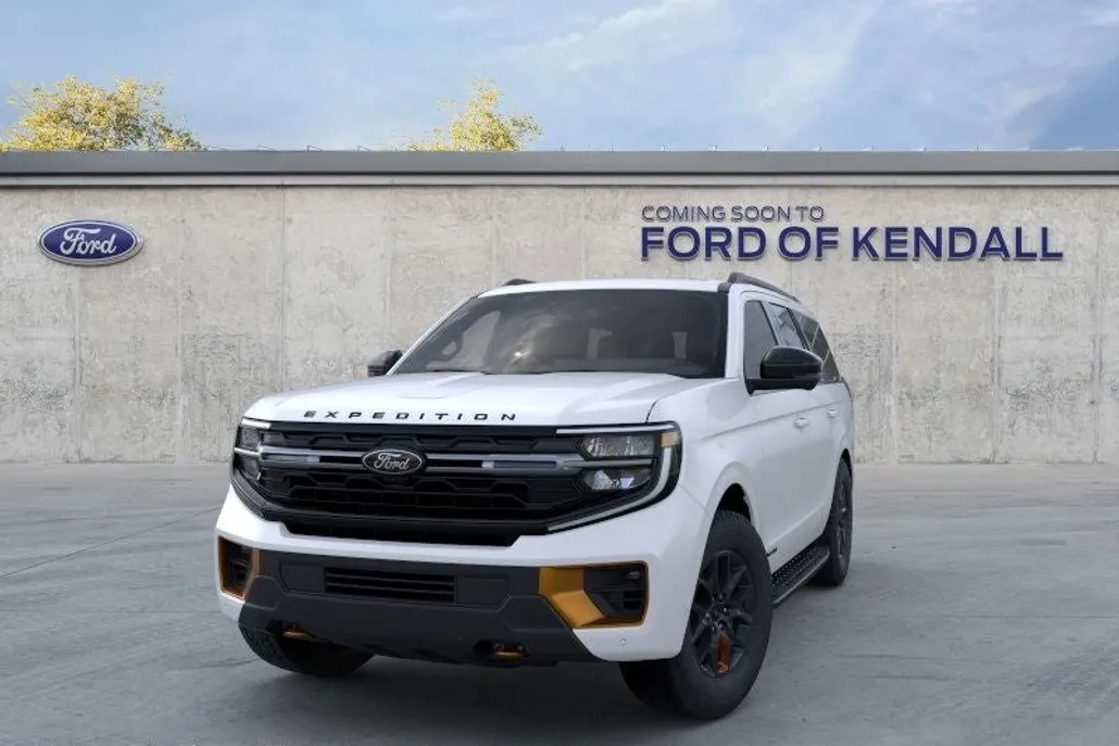 2025 Ford Expedition photo 1