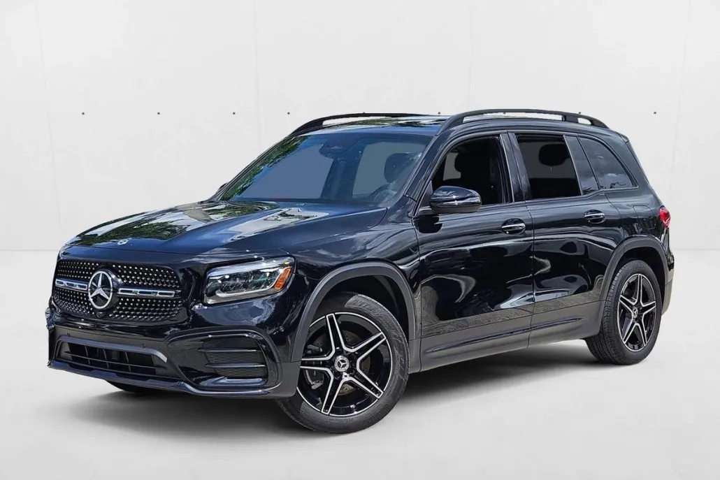 2025 Mercedes Benz GLB 250 photo 1