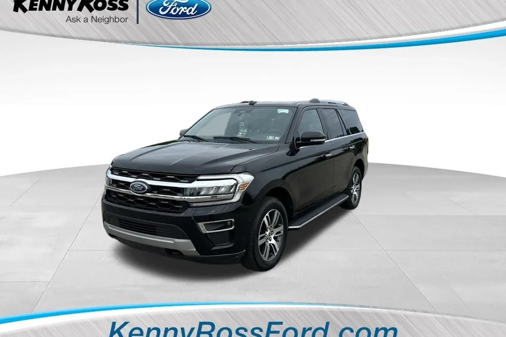 2023 Ford Expedition Limited photo 1