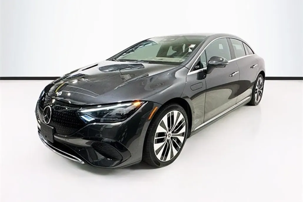 2024 Mercedes Benz EQE-Class Sedan photo 1