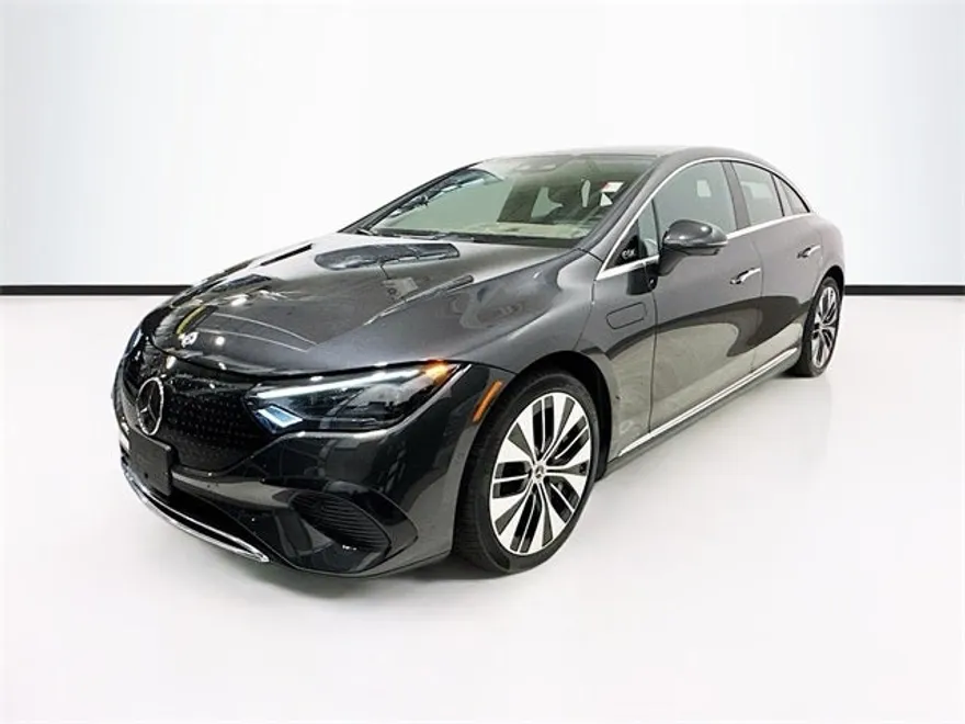 2024 Mercedes Benz EQE-Class Sedan photo 1