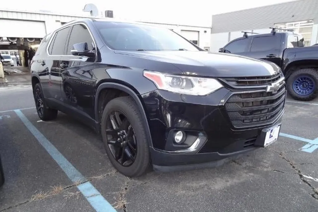 2020 Chevrolet Traverse 1LT photo 1