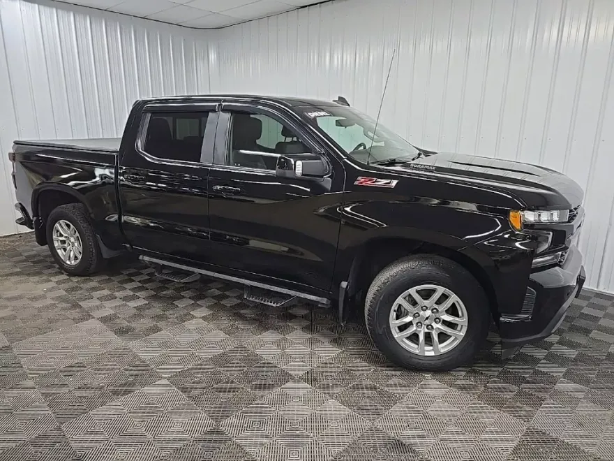2020 Chevrolet Silverado 1500 RST photo 1