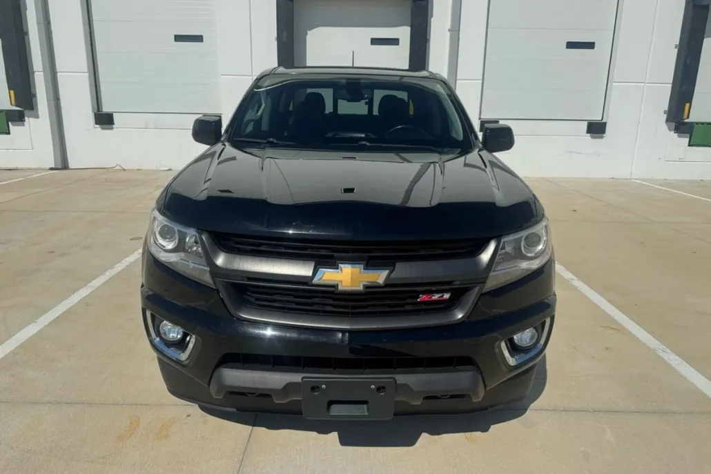 2017 Chevrolet Colorado Z71 photo 1