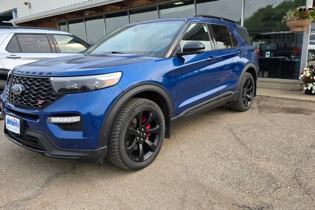2020 Ford Explorer ST photo 1