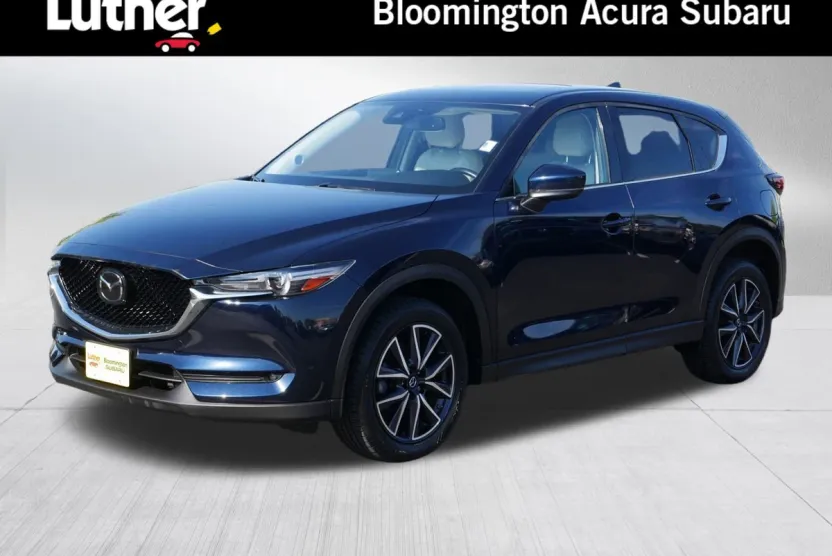 2017 Mazda CX-5 Grand Touring photo 1