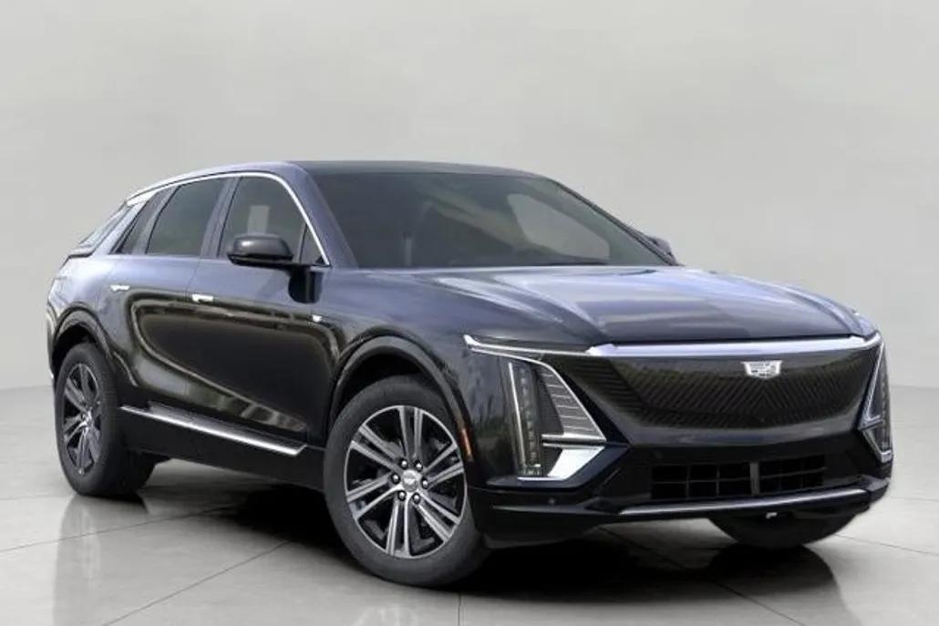 2026 Cadillac Lyriq Luxury photo 1