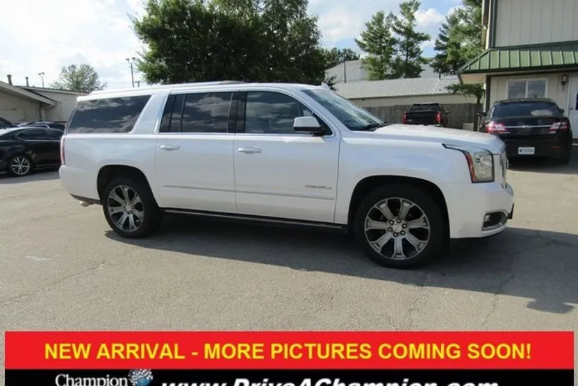 2016 Gmc Yukon XL Denali photo 1