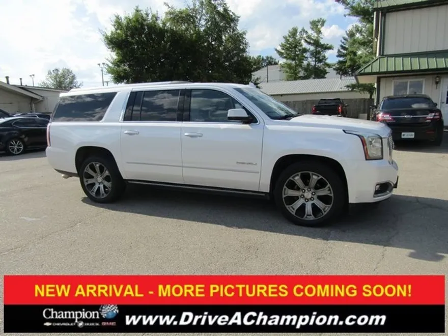 2016 Gmc Yukon XL Denali photo 1