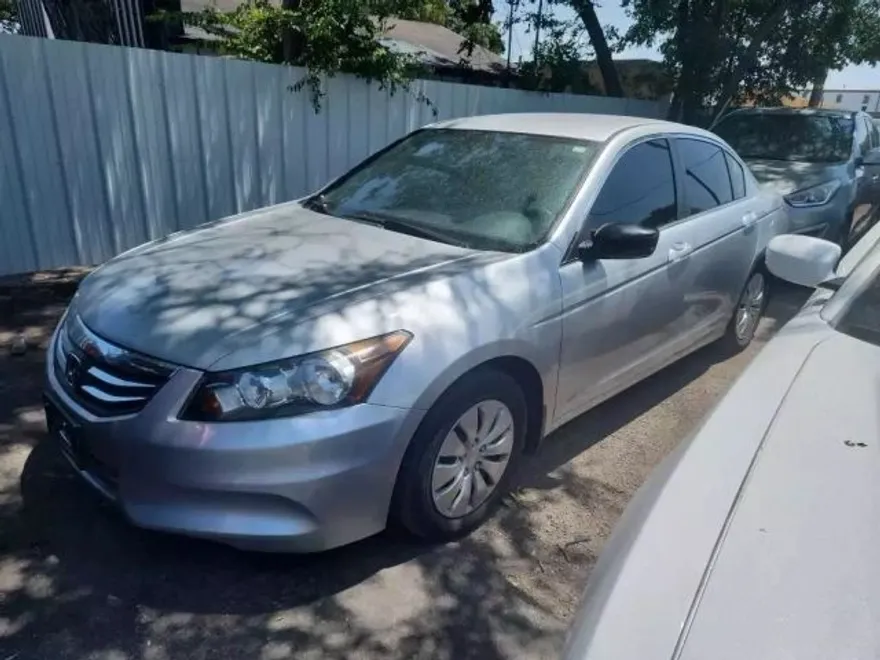 2012 Honda Accord LX photo 1