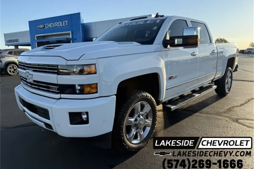 2018 Chevrolet Silverado 2500HD LTZ photo 1