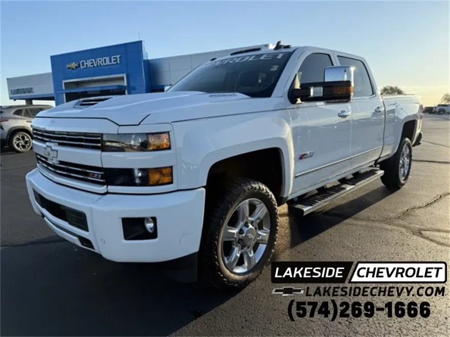2018 Chevrolet Silverado 2500HD LTZ photo 1