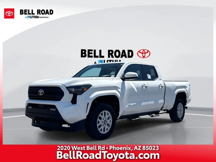 2025 Toyota Tacoma SR5 photo 1