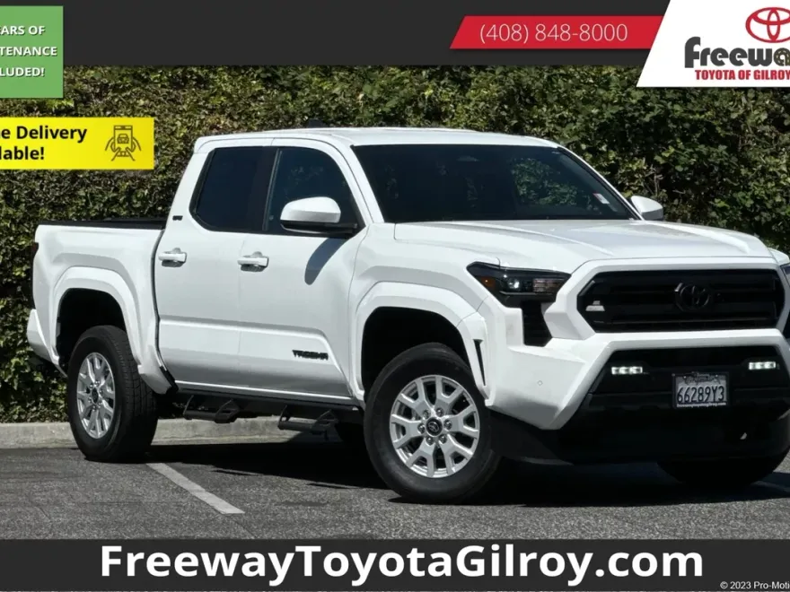 2024 Toyota Tacoma SR5 photo 1