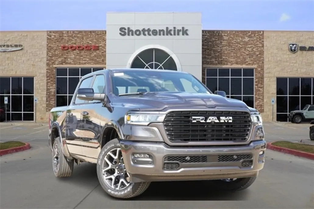 2025 Ram 1500 Laramie photo 1