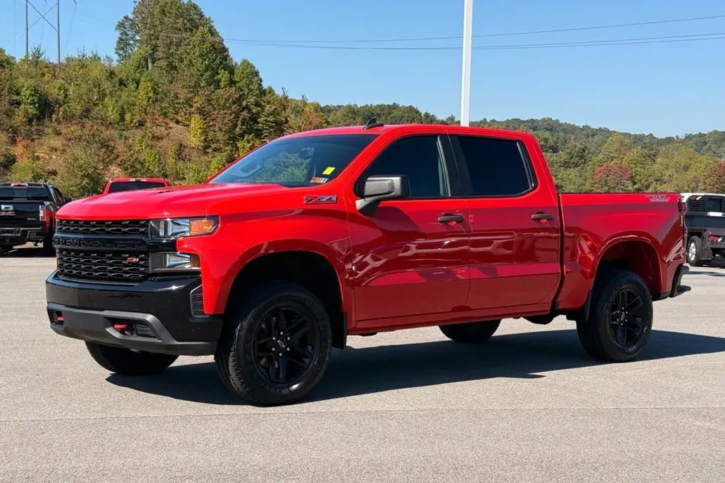 2022 Chevrolet Silverado 1500 Custom Trail Boss photo 1