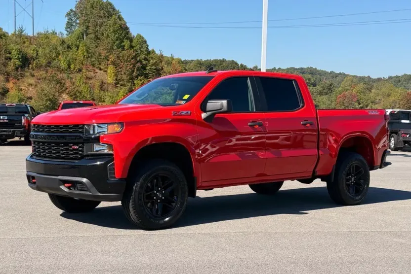 2022 Chevrolet Silverado 1500 Custom Trail Boss photo 1